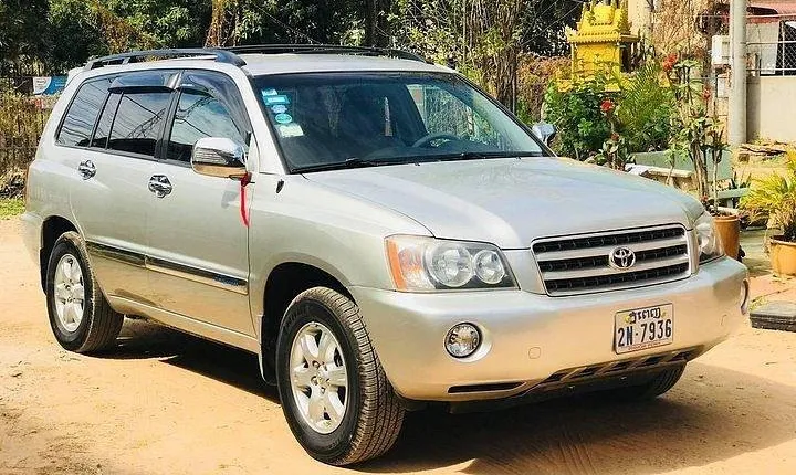 Private Transfer: Phnom Penh's Hotel to Phnom Penh Airport(PNH)