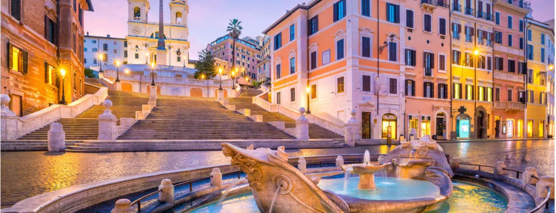 Rome city lights: guided tour at night by bus