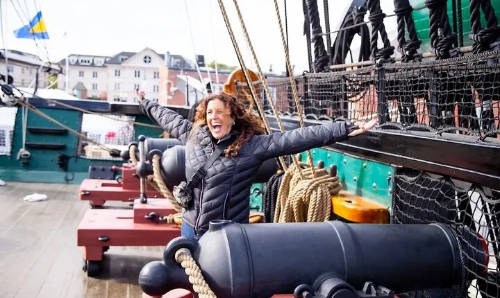 Boston Premium Small Group Driving Tour With Boat Cruise