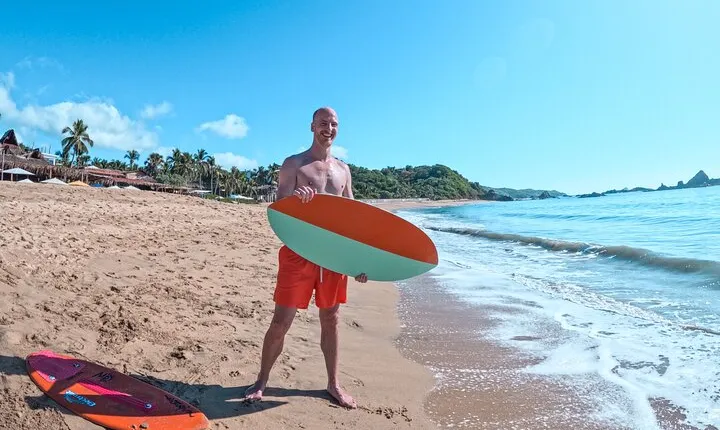 Skimboarding Class with World Champion in Brisas de Zicatela