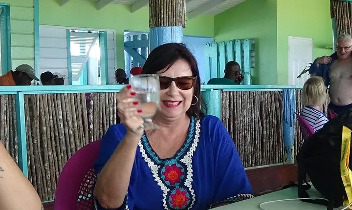 Outback Antigua Tour