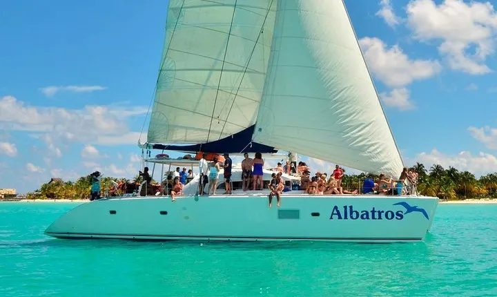 Sailing Catamaran with Open Bar to Isla Mujeres