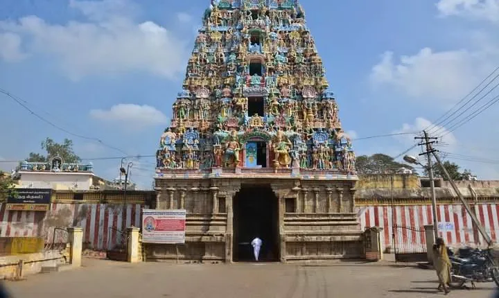 Explore Navagraha Temples Of The Sun, Moon, Venus & Rahu With Lunch