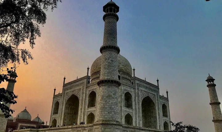 Same Day Agra Tour By Car