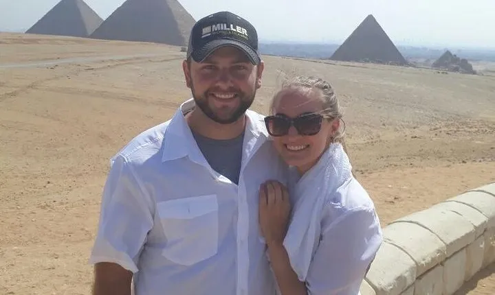 Full-Day Giza Pyramids, Egyptian Museum and bazaar Private Tour