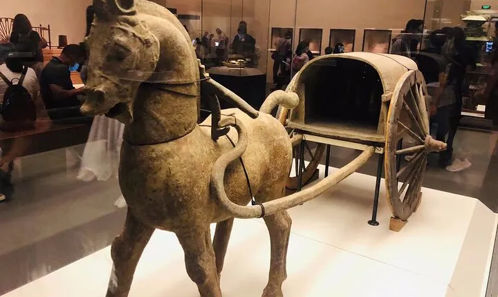 Beijing Half Day: National Museum of China In-depth Tour with Subway Transfer