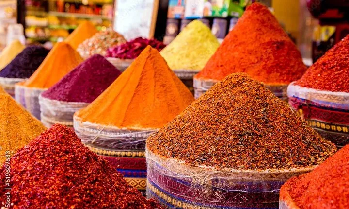 Delhi: Private Half-Day Guided Shopping Tour with Transfer