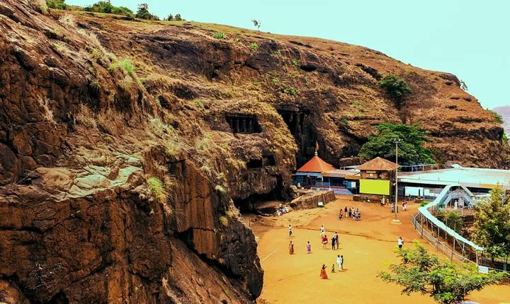 Private Full-Day Excursion to Karla and Bhaja Caves from Mumbai