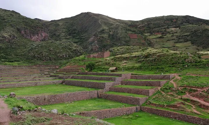 Tour Valle Sur Cusco: Typon, Pikillacta and Andahuaylillas 
