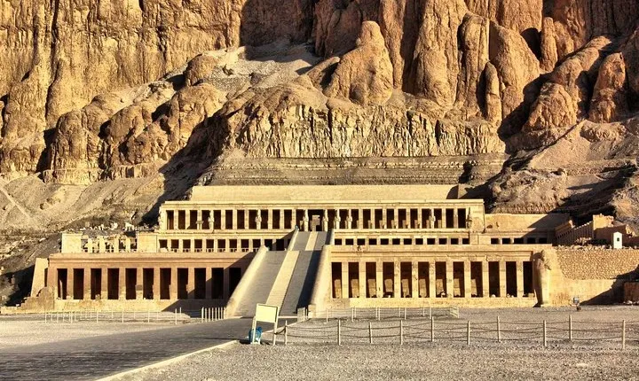 Luxor West Bank, Valley of the Kings and Hatshepsut.