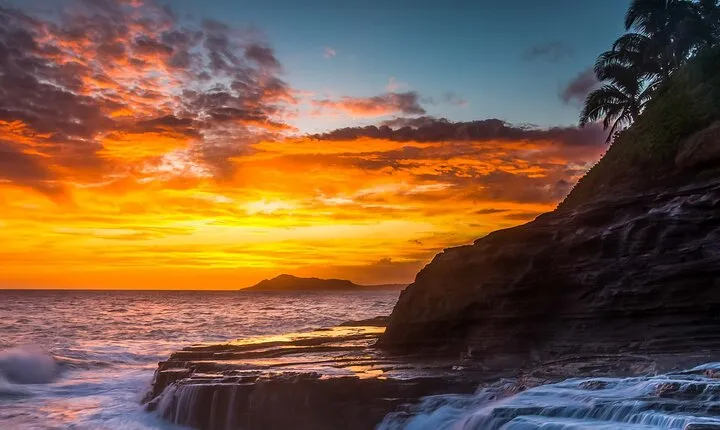 Honolulu Sea-Cliff with Sunset Photo Adventure