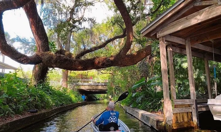 Winter Park Chain of Lakes Day Time Clear Kayak Paddle