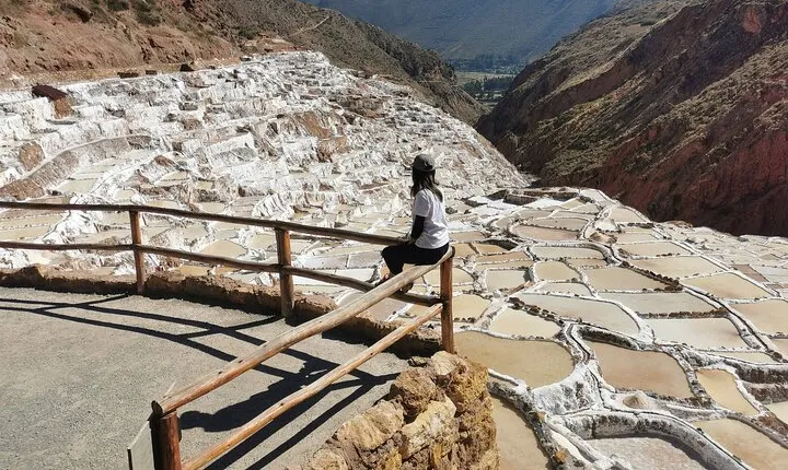 2-Day Chinchero Moray Salt Mines Ollantaytambo and Machupicchu