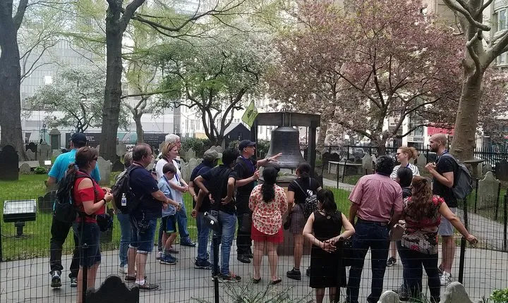 9/11 Memorial and Ground Zero Walking Tour with Optional 9/11 Museum