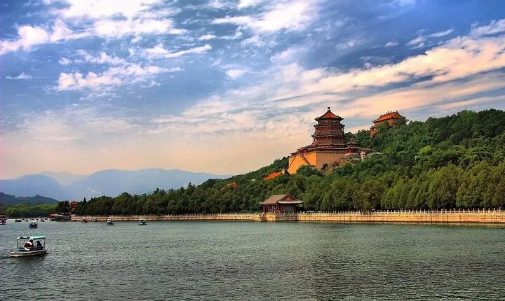 Beijing Summer Palace Entrance Ticket (with Optional Guided Service)