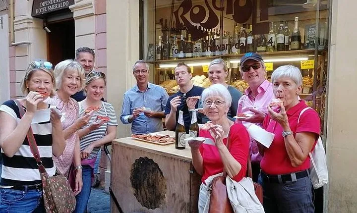 Budget Street Food Tour of Campo de Fiori, Jewish Ghetto & Pantheon with Gelato
