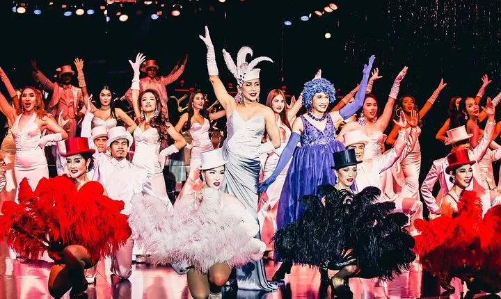 Calypso Cabaret: Dazzling Lights & Performances