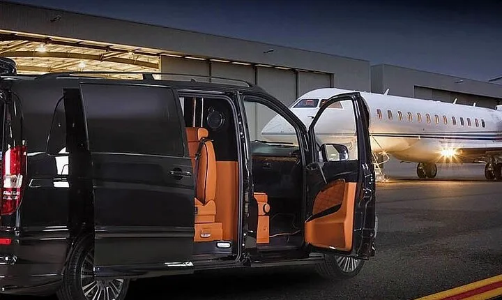 24-Hour Unlimited Chauffeur Trip Service in Mykonos