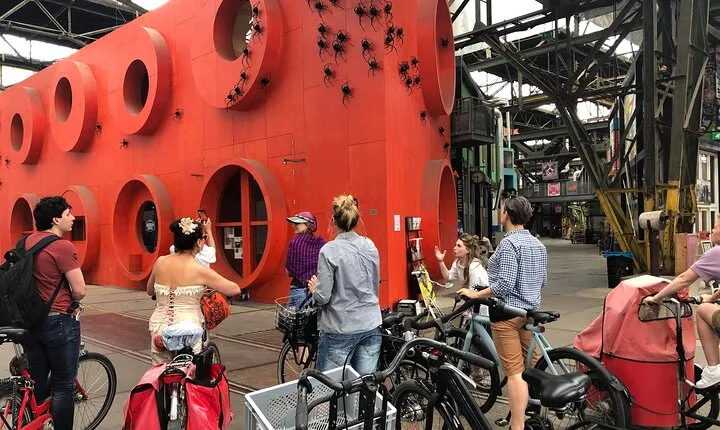 Private Guided Tour of Contemporary Amsterdam Noord by Bike