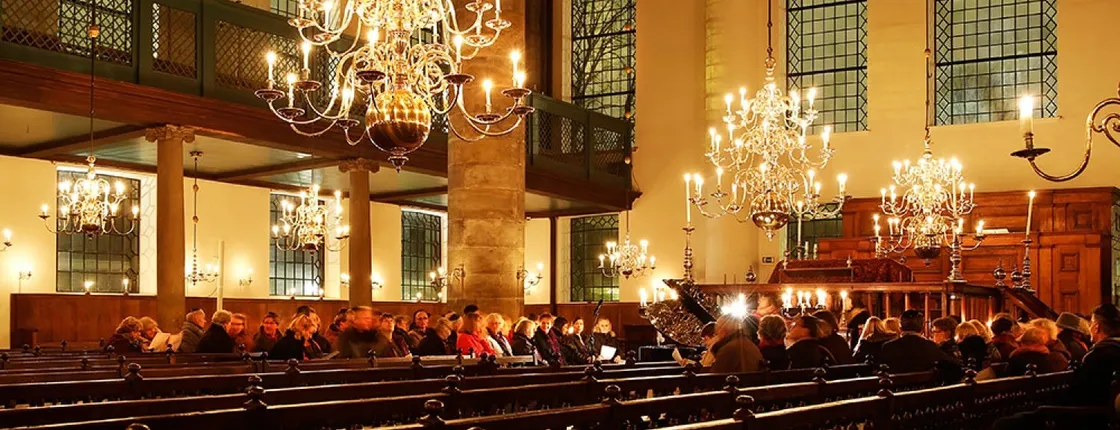 Candlelight concert at the Portuguese Synagogue in Amsterdam