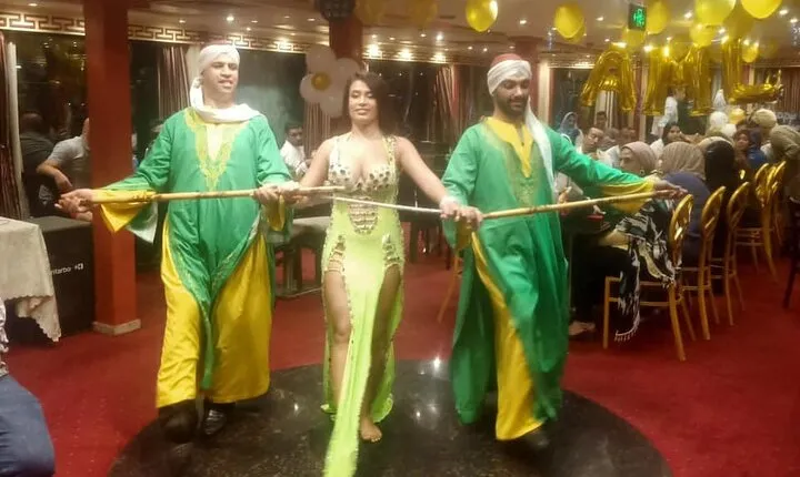 Cairo Dinner Cruise in Nile River With Belly Dancer & Tanora show