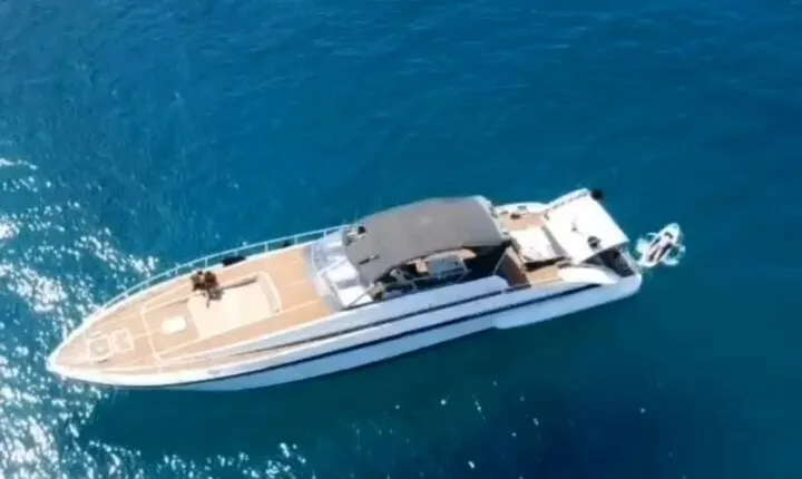Catania on board a super yacht for up to 35 people