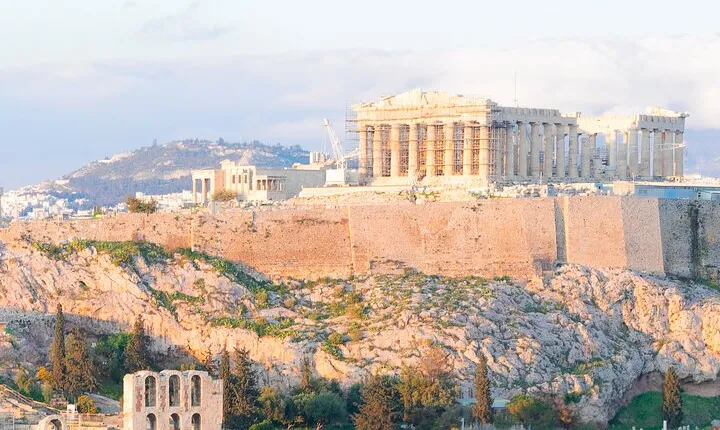 Athens Experience Combo Sailing Guided Tour and Food Tasting