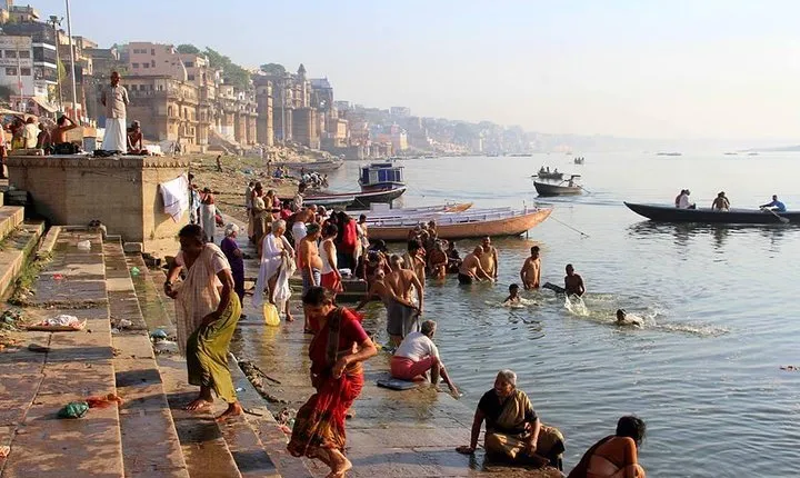 Varanasi Day Tour with Same Day Flights from Mumbai