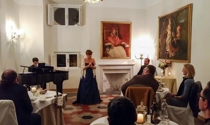 Opera Dinner: Dining to the Sounds of Opera in Pamphilij Palace