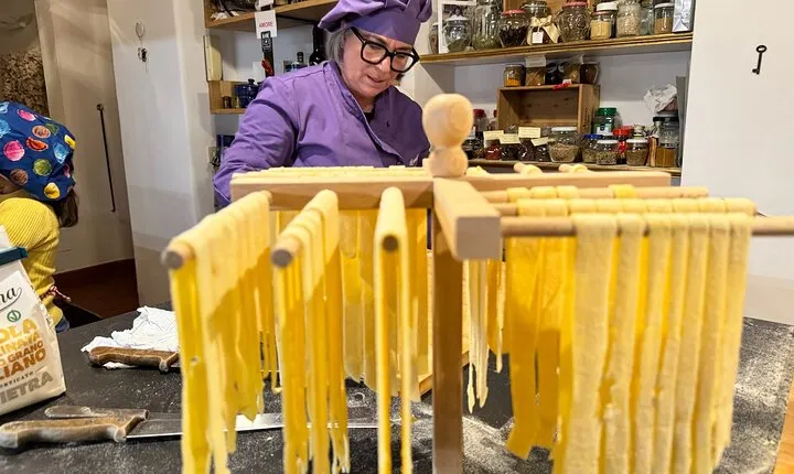 Pasta and Tiramisù Lesson in Florence