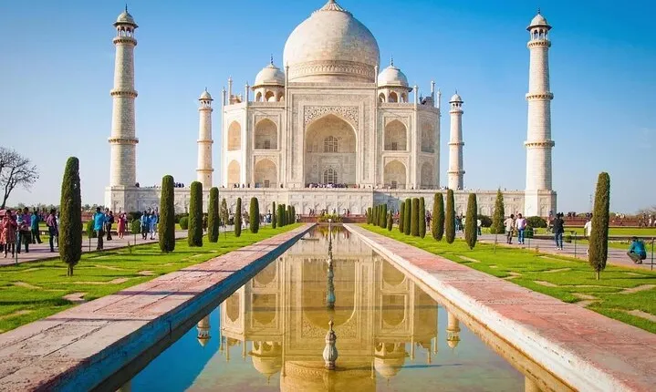 Private Same Day Sunrise Taj Mahal Tour from Delhi by Car