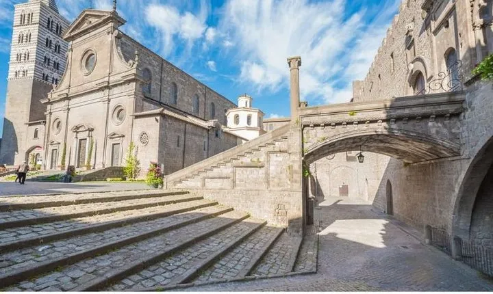 Viterbo and Tuscia: full-day private tour from Rome