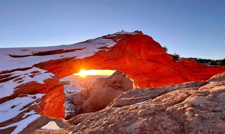 Eggshell Arch Sunset Tour 