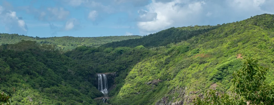 Mauritius Tamarind Falls hiking trip