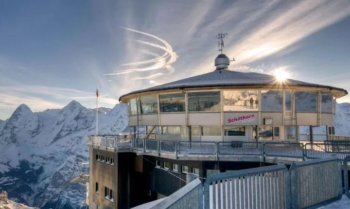007 Elegance: Exclusive Private Tour to Schilthorn from Zürich