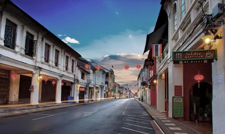 Hidden Side of Phuket: Half-Day Walk and Hilltop Dinner