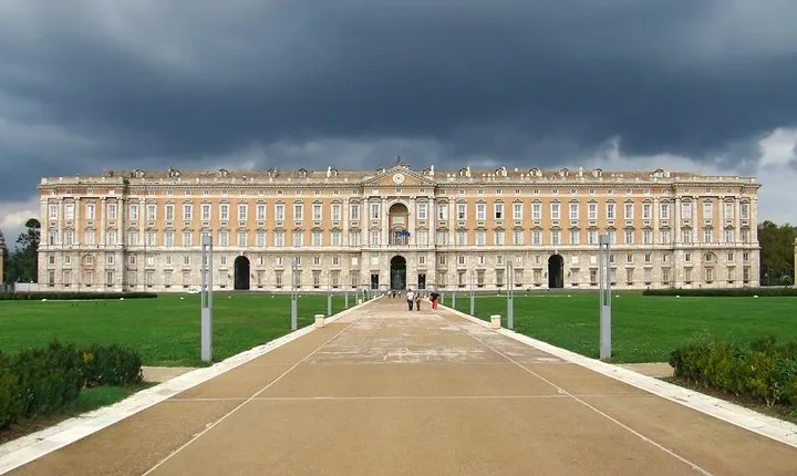 Caserta Tour: from the Royal Palace to the ancient villages