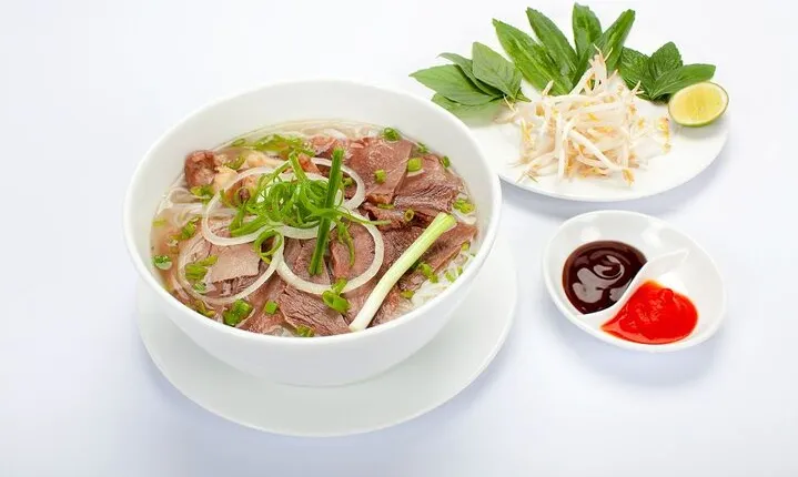 Private OR Group Hanoi Old Quarter Street Food Walking Tour