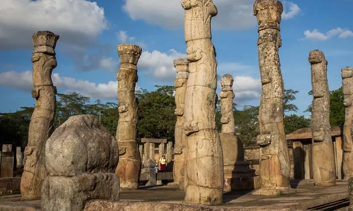 Polonnaruwa Ancient City and Jeep Safari, Day Tour from Kandy