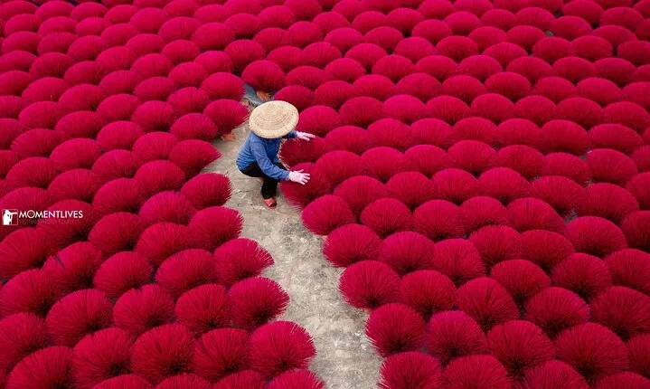 Colors of Incense village Quang Phu Cau