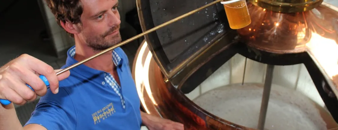Guided tour of Bavarian Brewery Museum with souvenir