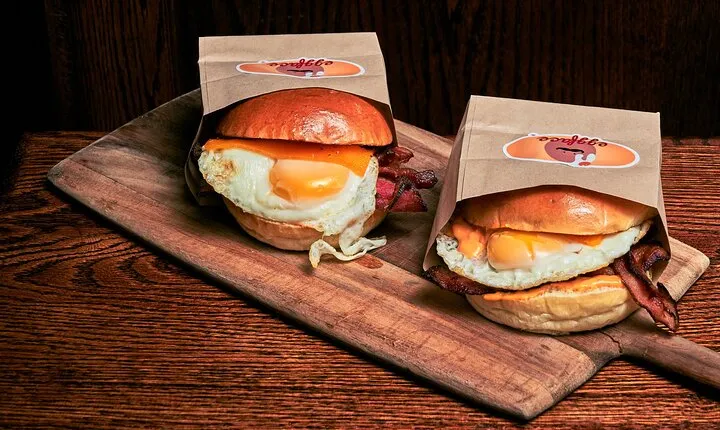 NYC Grab n Go Breakfast at USA Brooklyn Deli in Times Square