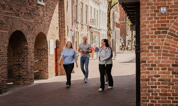 Escape Tour Milaan - selfguided citygame- find the secret exit!