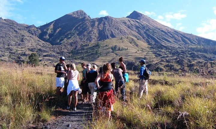Batur Volcano Hiking and Rice Terrace With Private Tour