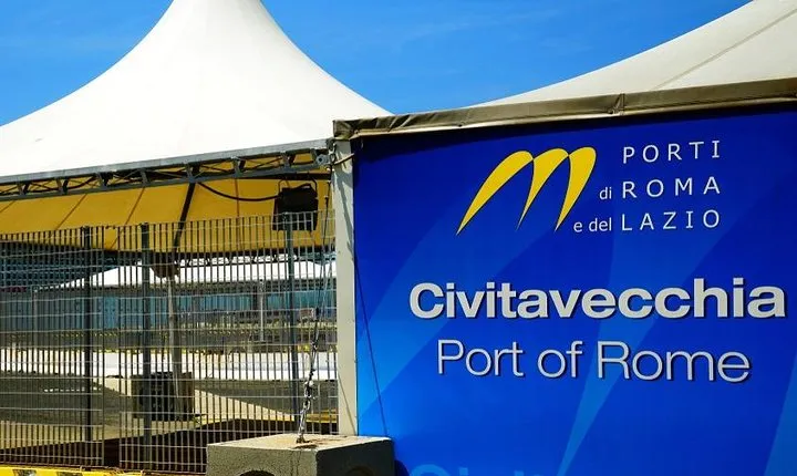 Rome: Civitavecchia Port - Private Cab Service