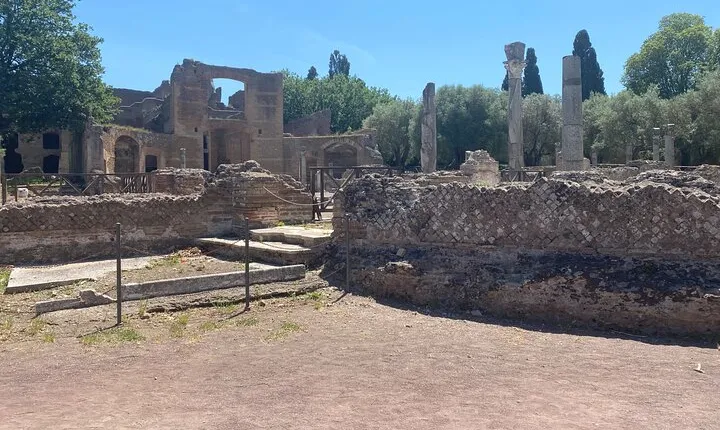 Hadrian's Villa in Tivoli - Private Tour from Rome