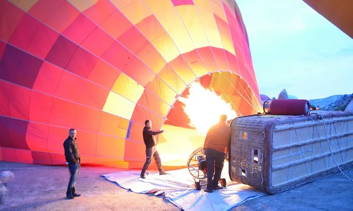Cappadocia Jeep Safari with Hot Air Balloon Watch at Sunrise