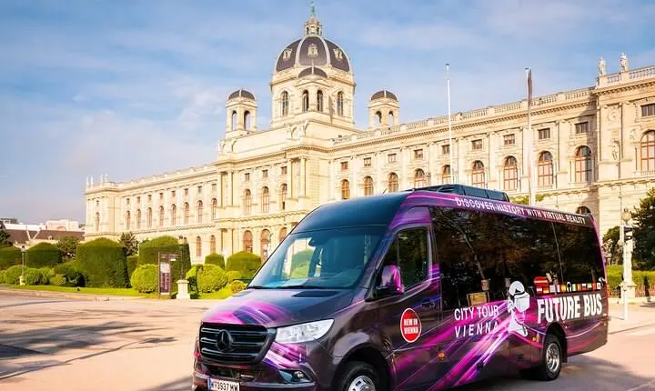 Future Bus Tours - Vienna's highlights bus tour with virtual reality