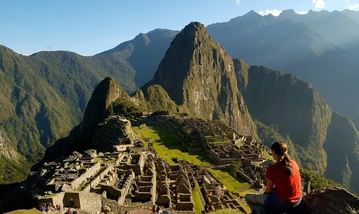 Machu Picchu By Car 2 Days (All Inclusive)