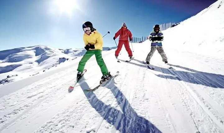 Private Day Trip to Beijing Nanshan Ski Resort and Chunhuiyuan Hot Spring